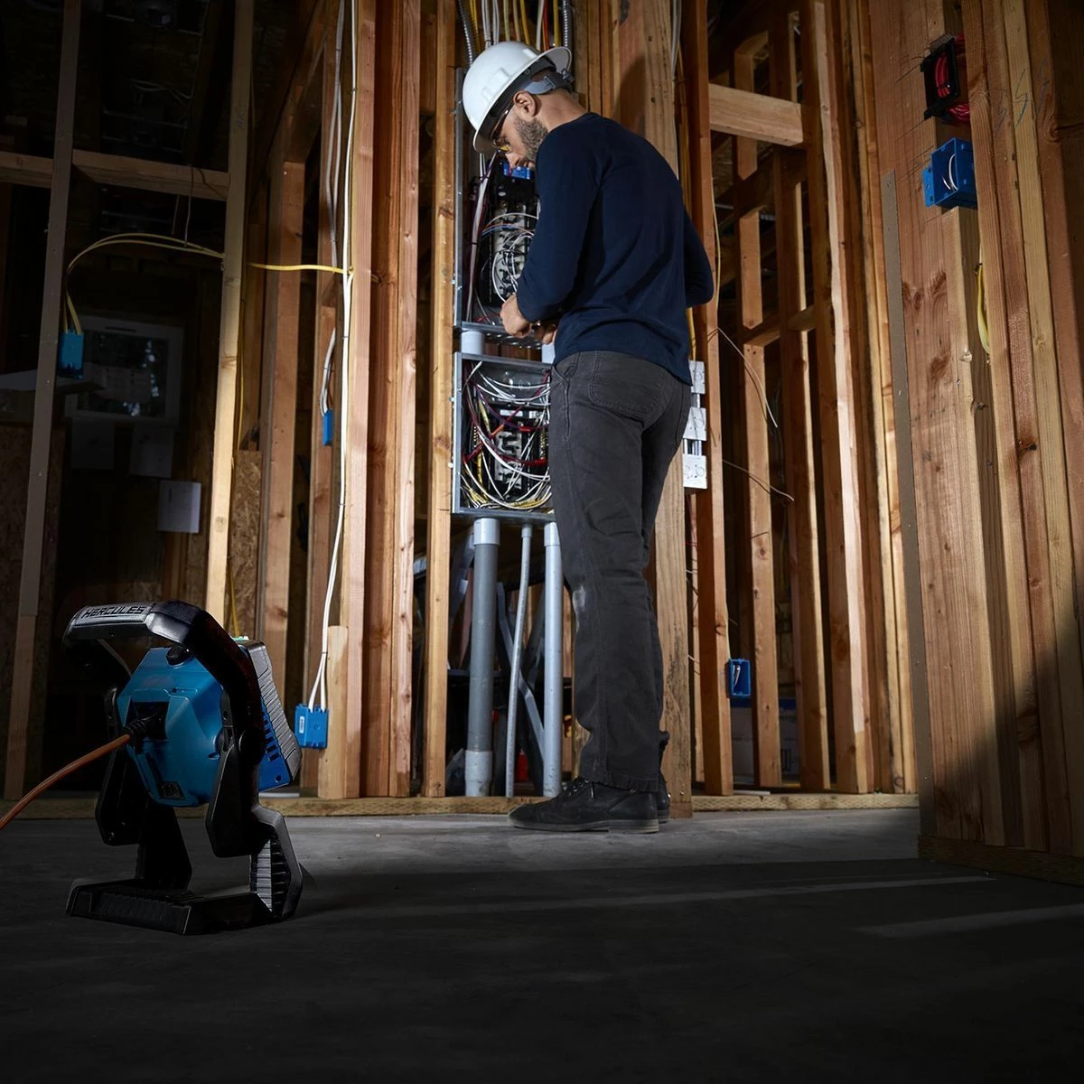 Top 10 π Cheap π HERCULES 20v Cordless 2000 Lumen Dual Power Work Light β Tool Only βοΈ π― 16 Top 10 π Cheap π HERCULES 20v Cordless 2000 Lumen Dual Power Work Light β Tool Only βοΈ π― - Image 15